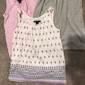Girls M Gap tank tops
